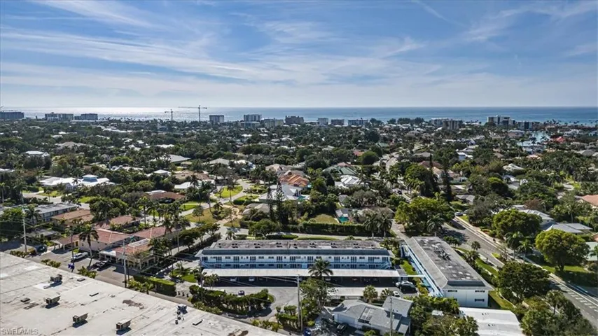 750  Mooring Line  DR, Naples, FL 34102