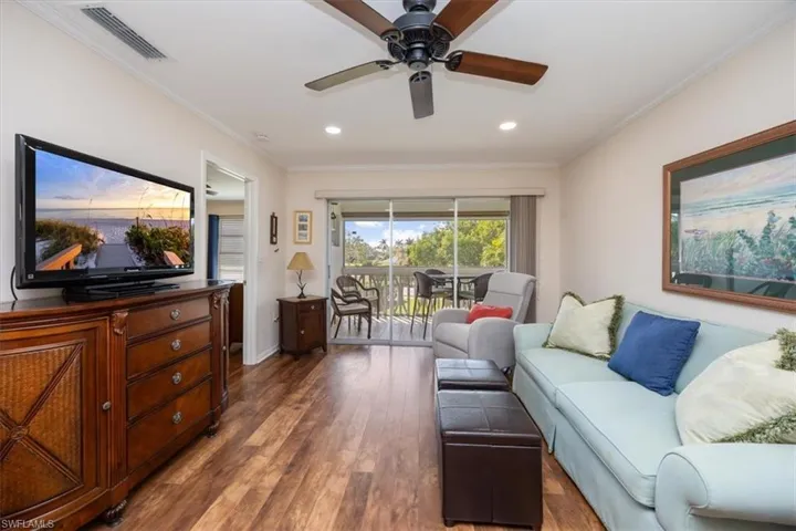 750  Mooring Line  DR, Naples, FL 34102