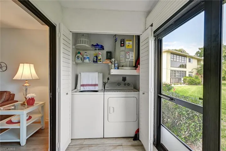 Washer & Dryer in Lanai closet