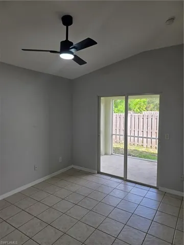1032 Se 11th St 1, Cape Coral, Florida 33990