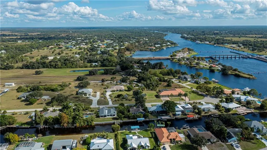 Located near the Caloosahatchee River