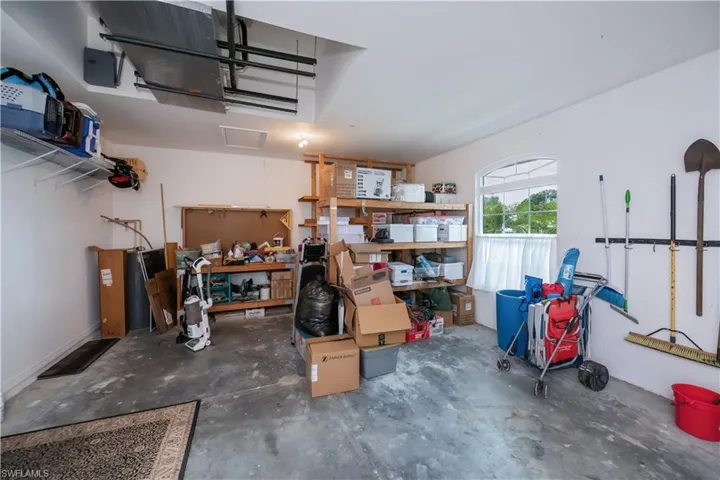 971 Sq Ft Garage