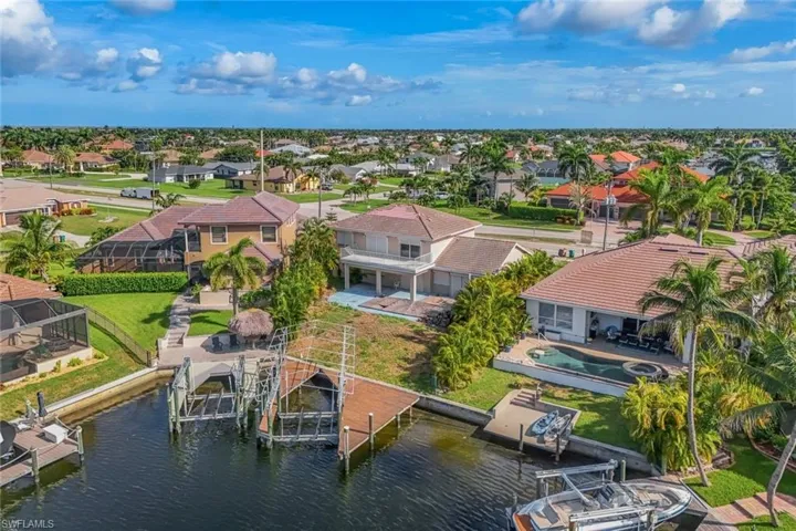 2502 Cape Coral Pkwy W, Cape Coral, Florida 33914
