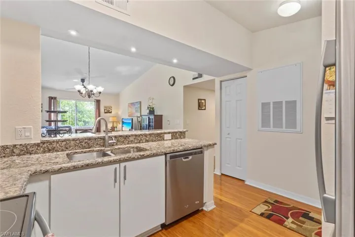 8288 Key Royal Ln 1435, Naples, Florida 34119