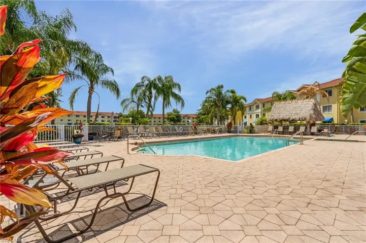 8288 Key Royal Ln 1435, Naples, Florida 34119