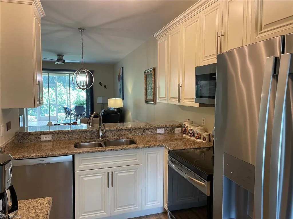 1024 Mainsail DR, Naples, FL 34114,225063668