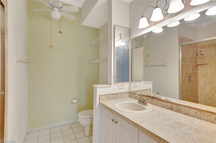 3636  Kent  DR, Naples, FL 34112