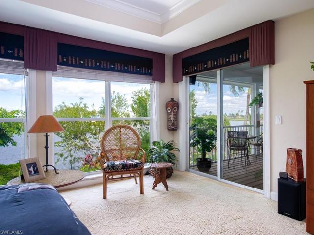 Primary Sitting Area/Porch Access