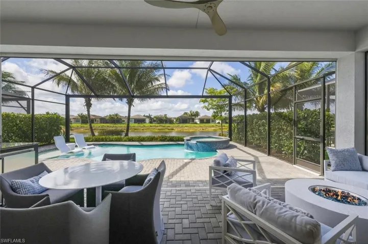 11338 Jacaranda Dr, Naples, Florida 34120