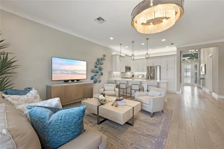 11338 Jacaranda Dr, Naples, Florida 34120