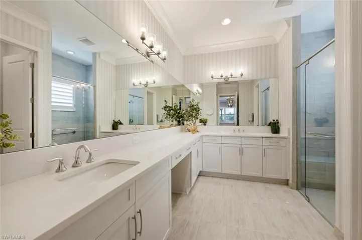 11338 Jacaranda Dr, Naples, Florida 34120