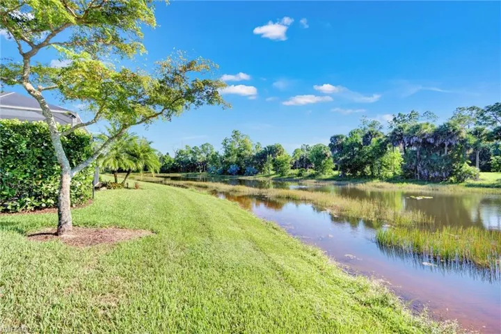 7235 Live Oak Dr, Naples, Florida 34114