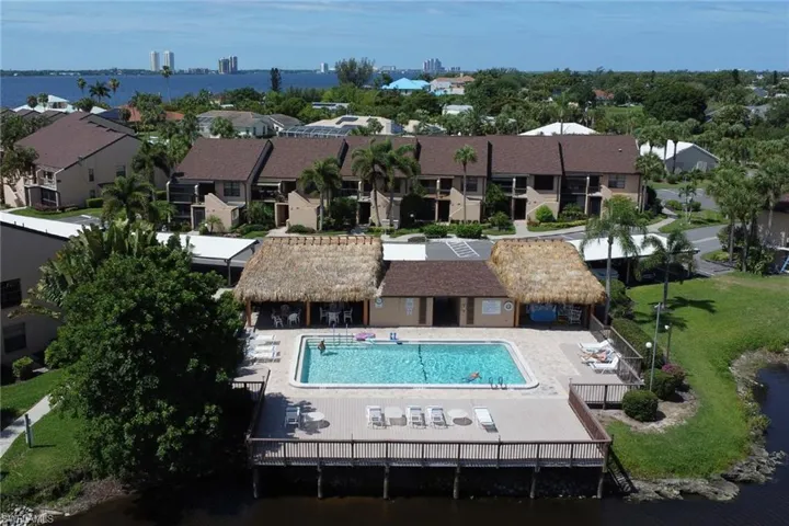 15456 Admiralty Cir 10, North Fort Myers, Florida 33917
