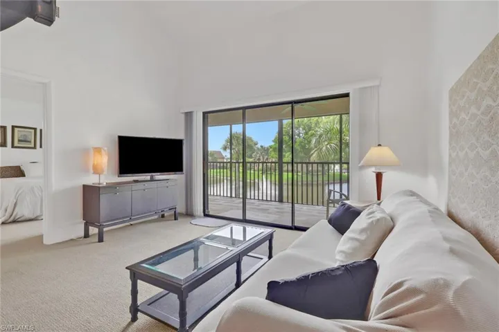15456 Admiralty Cir 10, North Fort Myers, Florida 33917