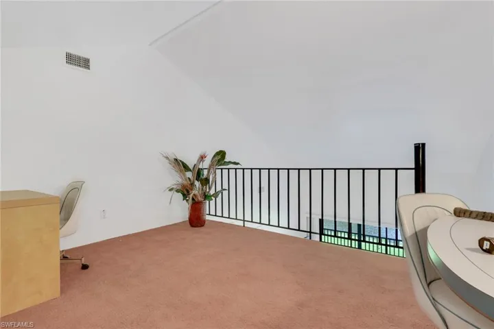 15456 Admiralty Cir 10, North Fort Myers, Florida 33917