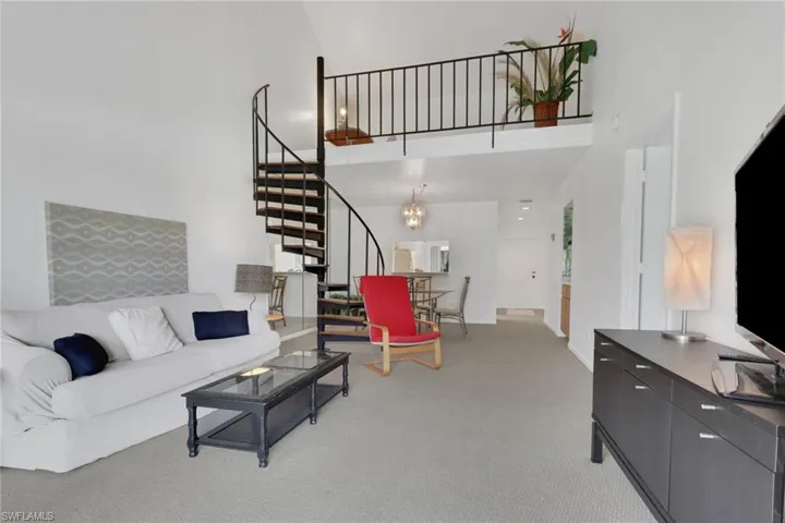 15456 Admiralty Cir 10, North Fort Myers, Florida 33917