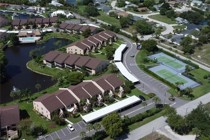 15456 Admiralty Cir 10, North Fort Myers, Florida 33917