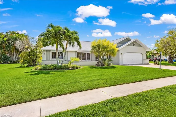 4220 Glasgow Ct, North Fort Myers, Florida 33903