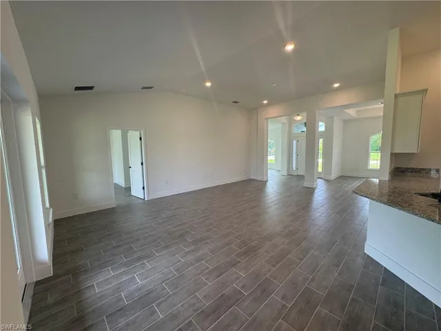 302 Se 1st Ter, Cape Coral, Florida 33990