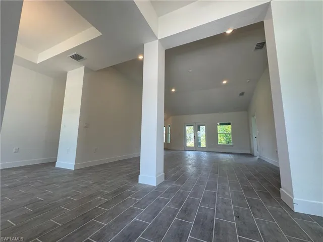 302 Se 1st Ter, Cape Coral, Florida 33990