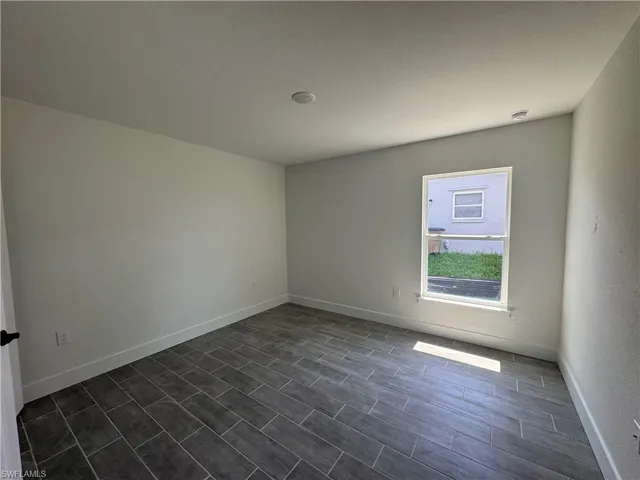 302 Se 1st Ter, Cape Coral, Florida 33990