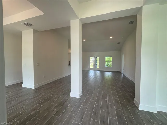 302 Se 1st Ter, Cape Coral, Florida 33990