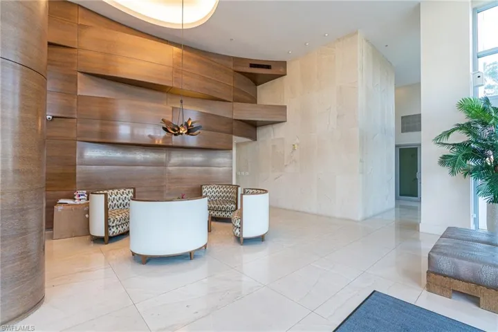 3000 Oasis Grand Blvd 801, Fort Myers, Florida 33916