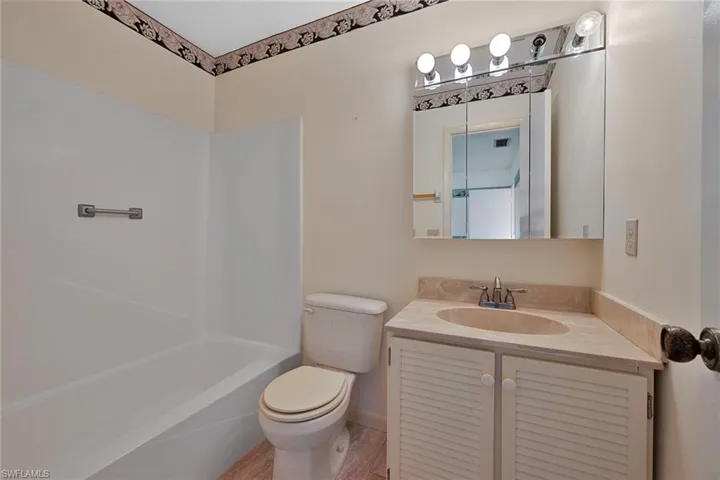 5160  31st SW AVE, Naples, FL 34116