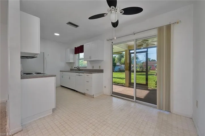 5160  31st SW AVE, Naples, FL 34116