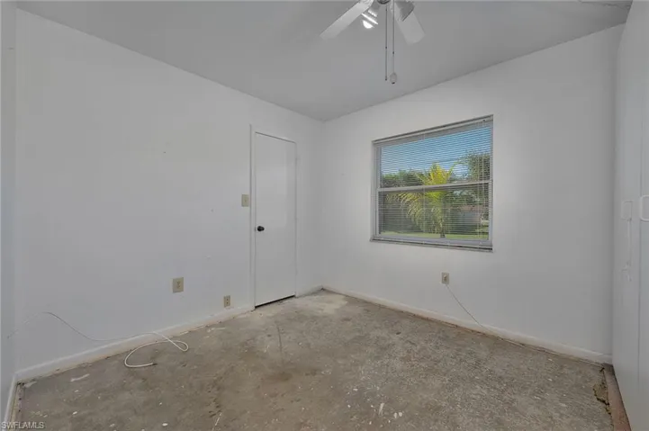 5160  31st SW AVE, Naples, FL 34116