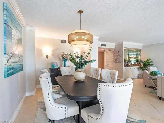 4401 Gulf Shore Blvd N C604, Naples, Florida 34103