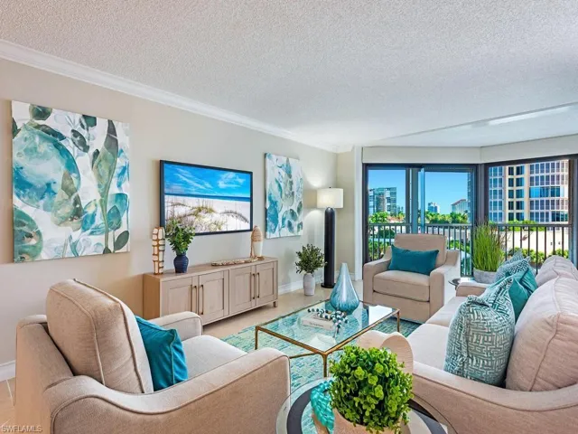 4401 Gulf Shore Blvd N C604, Naples, Florida 34103