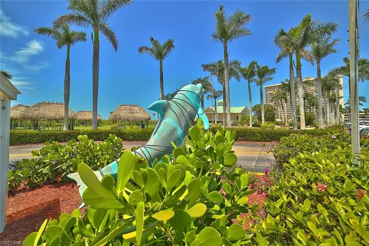 Resident's Beach entrance