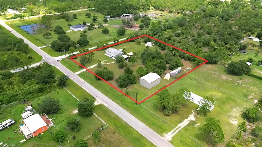 651  Montura  AVE, Clewiston, FL 33440