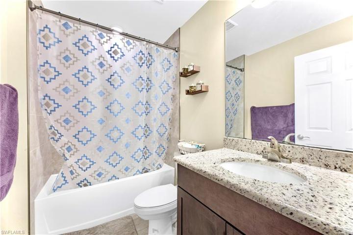 320  Canton  AVE, LEHIGH ACRES, FL 33936