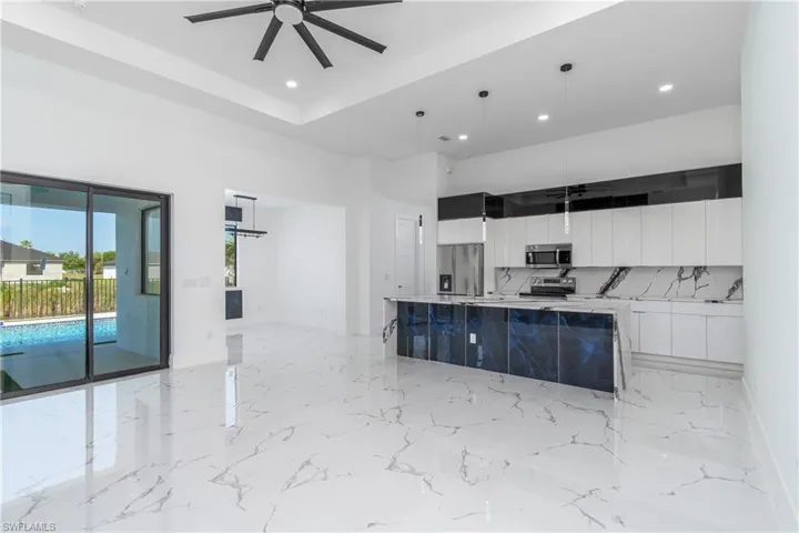 928 NE 14th  AVE, Cape Coral, FL 33909
