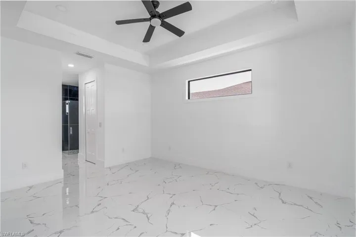 928 NE 14th  AVE, Cape Coral, FL 33909