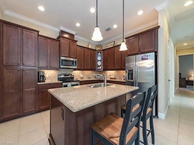 9009  Isla Bella  CIR, Bonita Springs, FL 34135