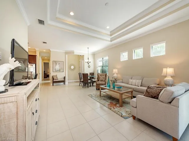 9009  Isla Bella  CIR, Bonita Springs, FL 34135
