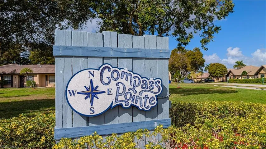 9303 Lennex Ln, Fort Myers, Florida 33919