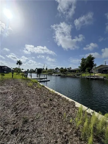 404 Se 29th St, Cape Coral, Florida 33904