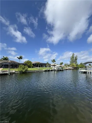 404 Se 29th St, Cape Coral, Florida 33904