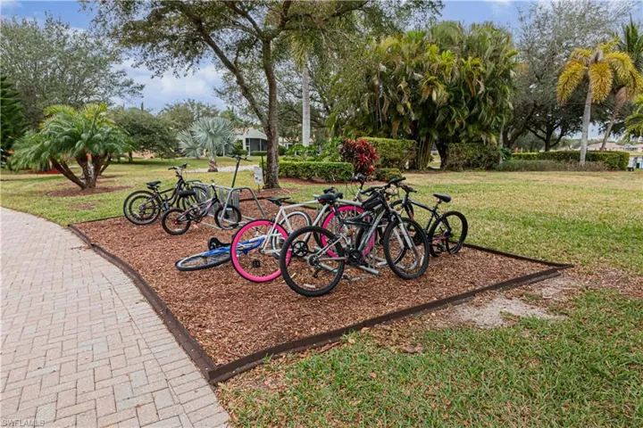 8615  Athena  CT, Lehigh Acres, FL 33971
