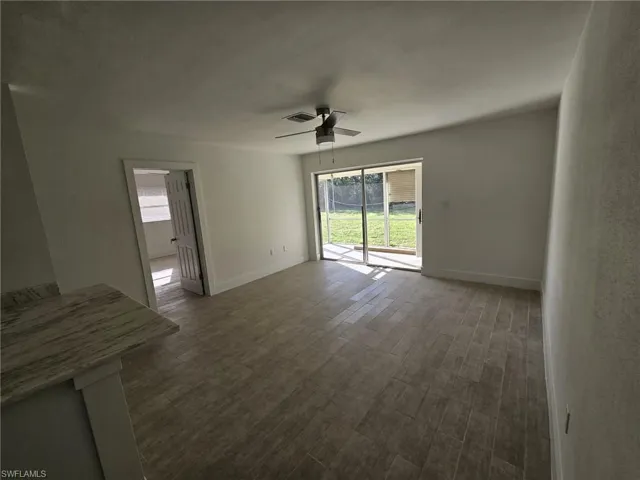 326  Palmetto  DR, Cape Coral, FL 33904