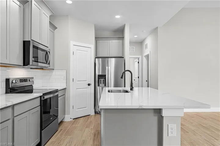 3235 Santa Barbara Blvd, Cape Coral, Florida 33914