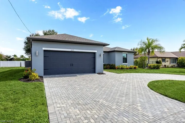 3235 Santa Barbara Blvd, Cape Coral, Florida 33914