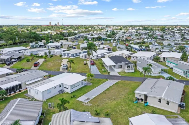 339 Mattie Ave, Fort Myers, Florida 33908