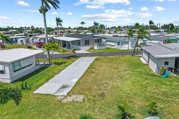 339 Mattie Ave, Fort Myers, Florida 33908