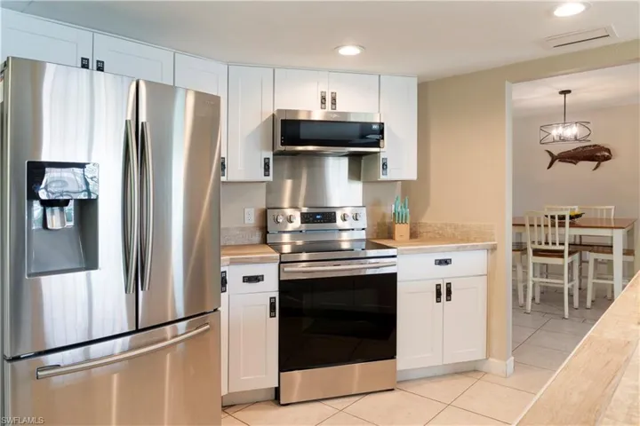 1906 Se 26th St, Cape Coral, Florida 33904
