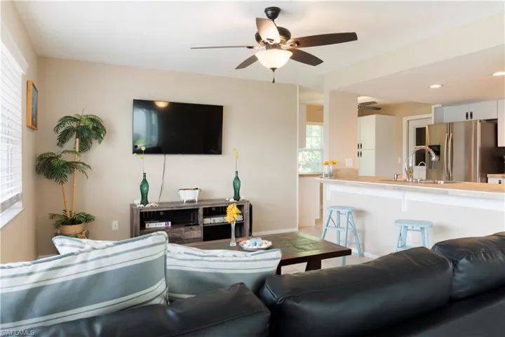 1906 Se 26th St, Cape Coral, Florida 33904